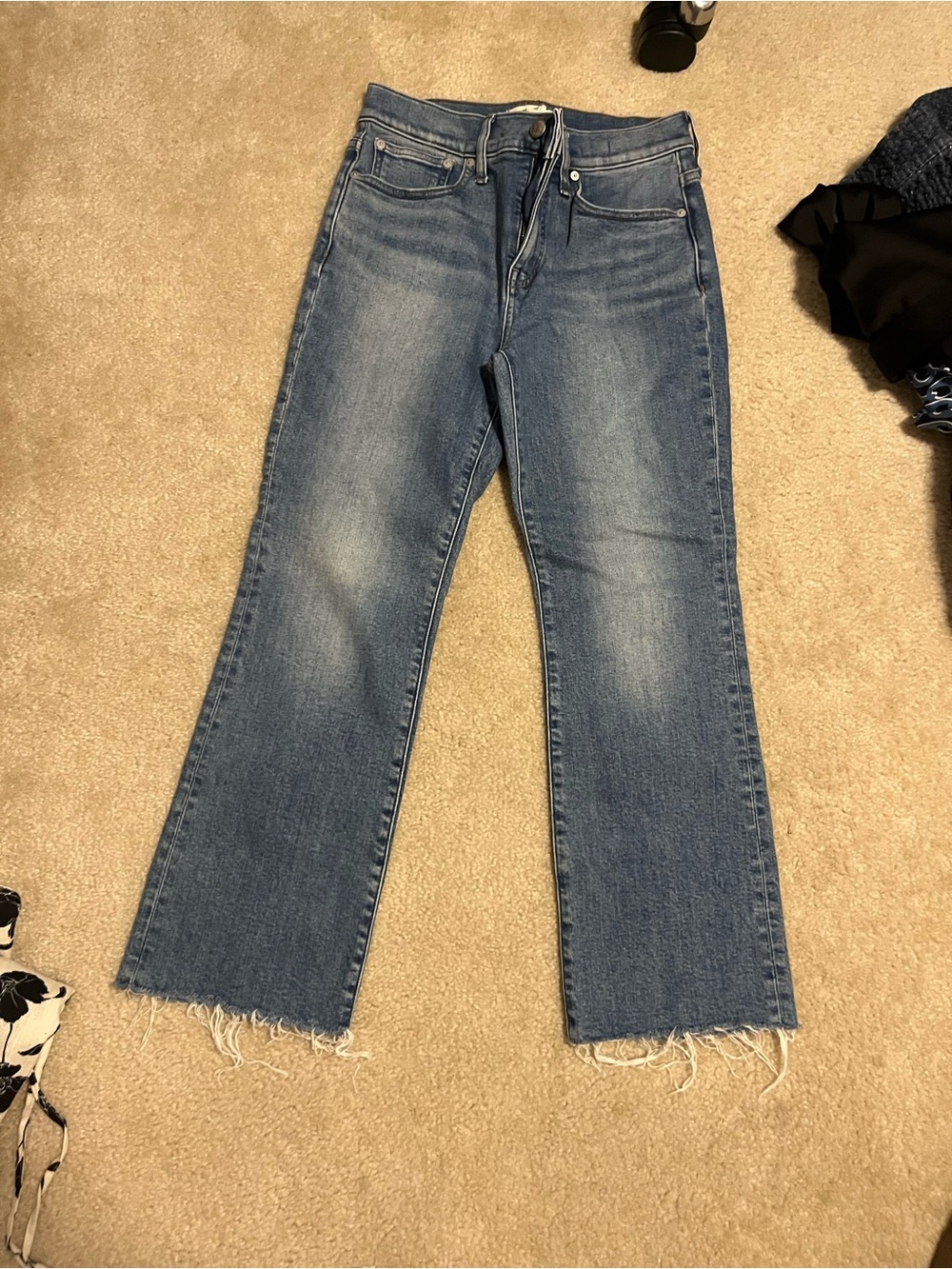 Madewell medium wash kick flare crop Jean